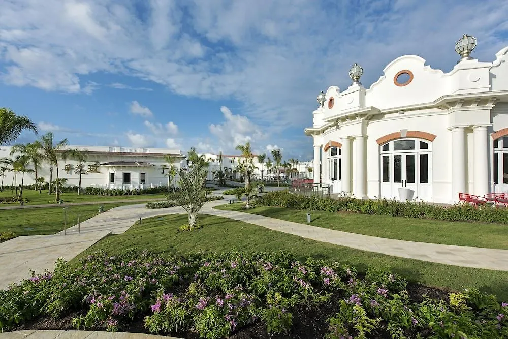 ***** Hotel Azul Beach Resort Punta Cana, All Inclusive By Karisma Dominican Republic